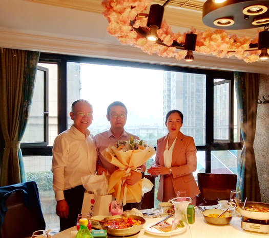 王總.jpg 王總.jpg